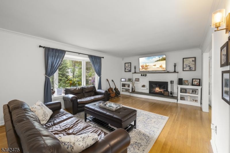 58 Harrison Dr