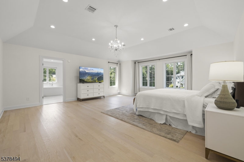 20 Woodfern Rd