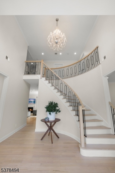 20 Woodfern Rd