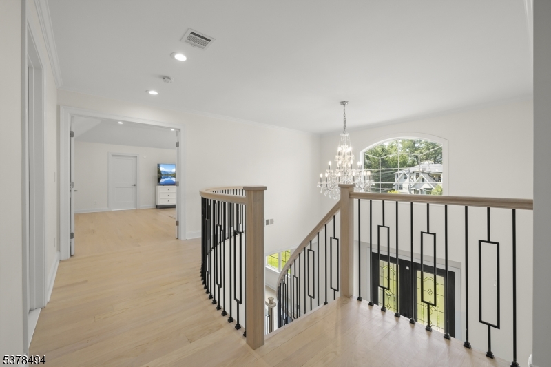 20 Woodfern Rd