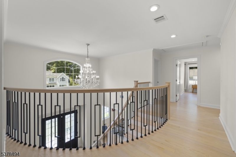 20 Woodfern Rd