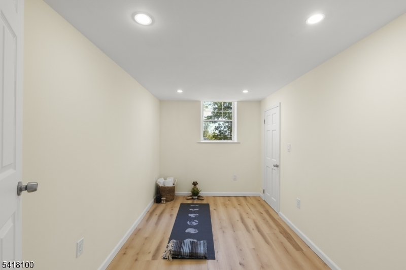 372 Wyoming Ave