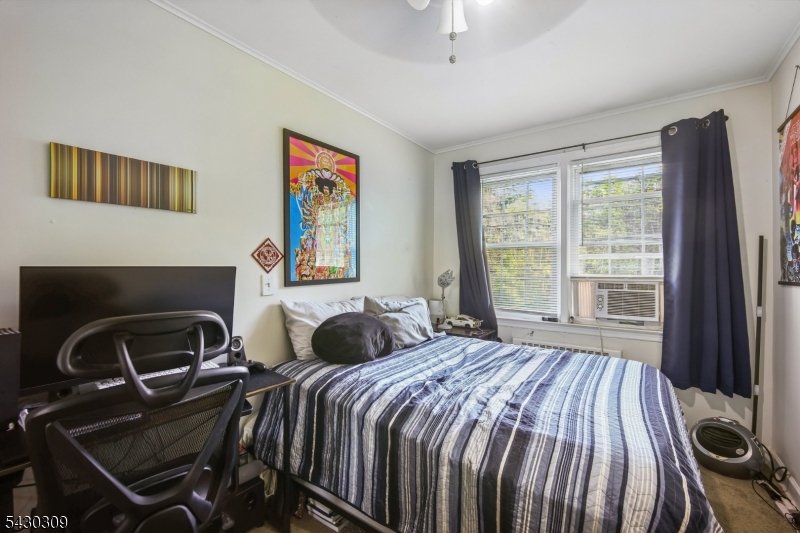 390 Morris Ave 8