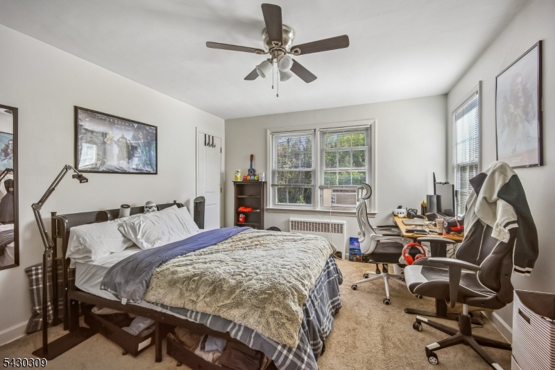 390 Morris Ave 8