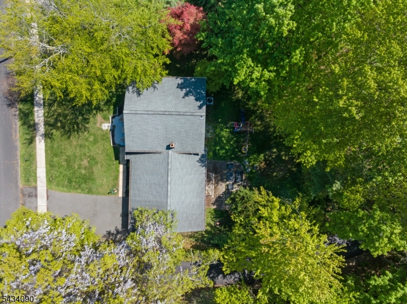28 Ethan Dr