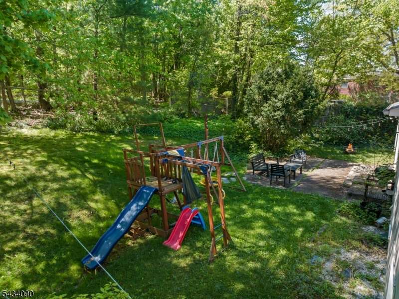 28 Ethan Dr