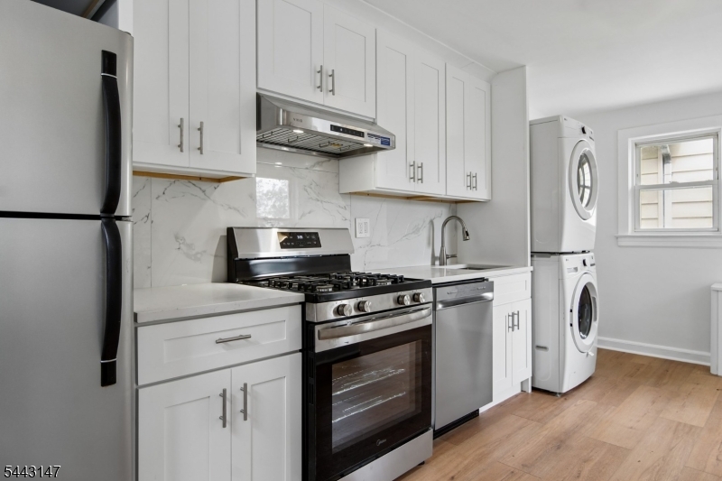 96 Rector St 2