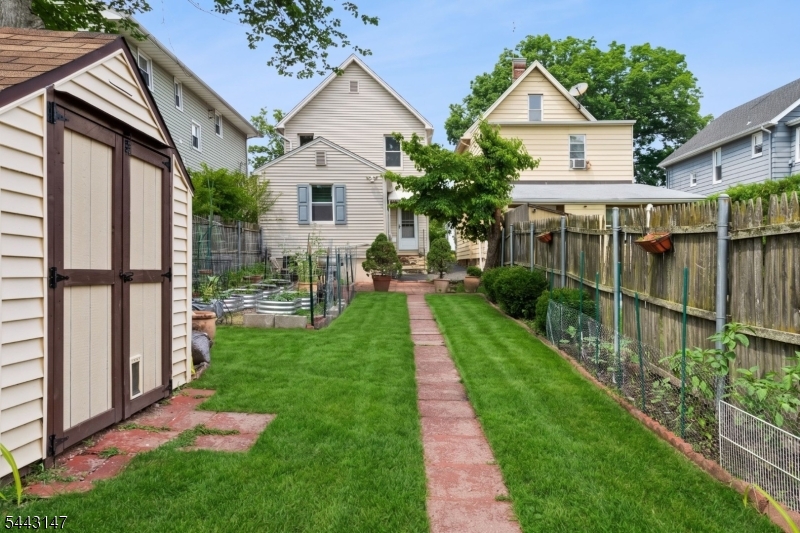 96 Rector St 2