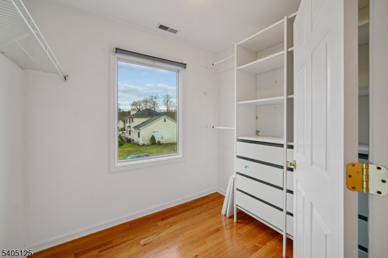 17 Grove St