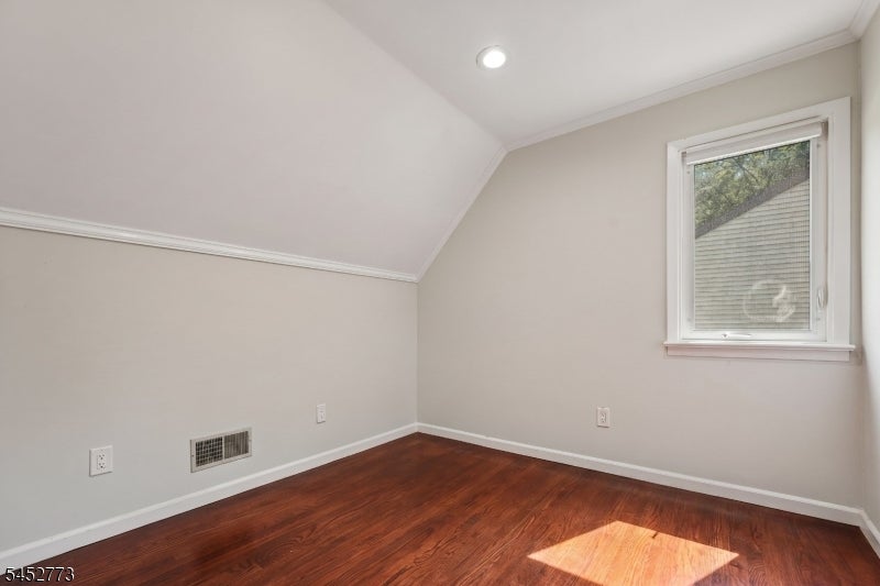 4 Arbor Ct