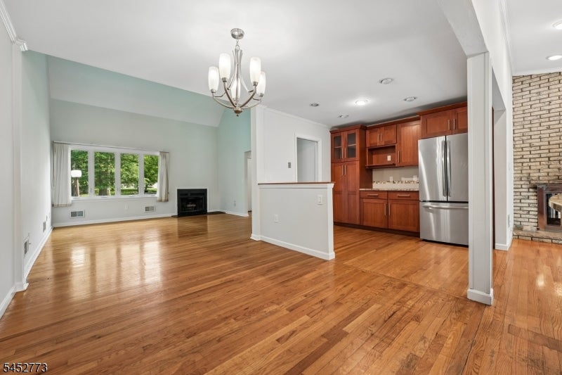 4 Arbor Ct