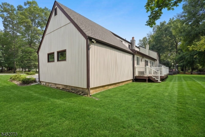 4 Arbor Ct