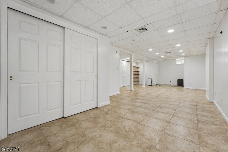 4 Arbor Ct