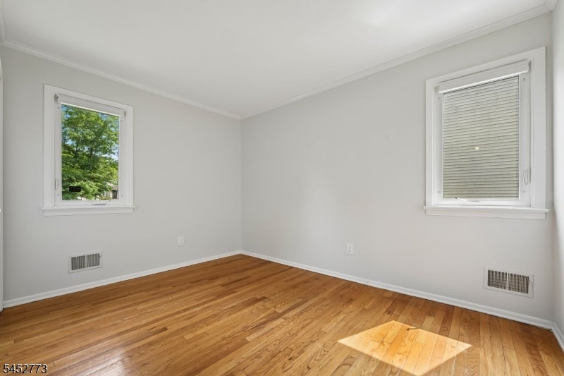 4 Arbor Ct