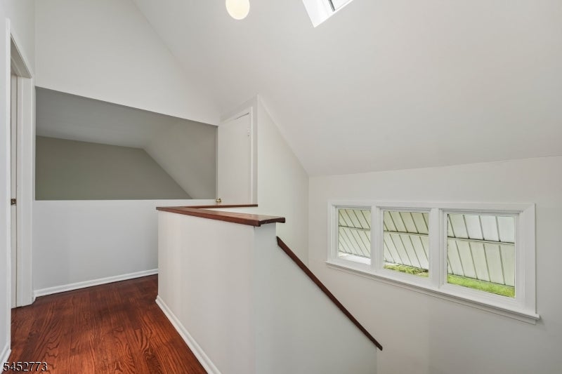 4 Arbor Ct