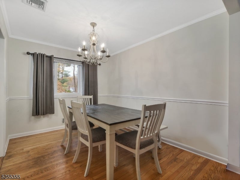 69 Intervale Rd