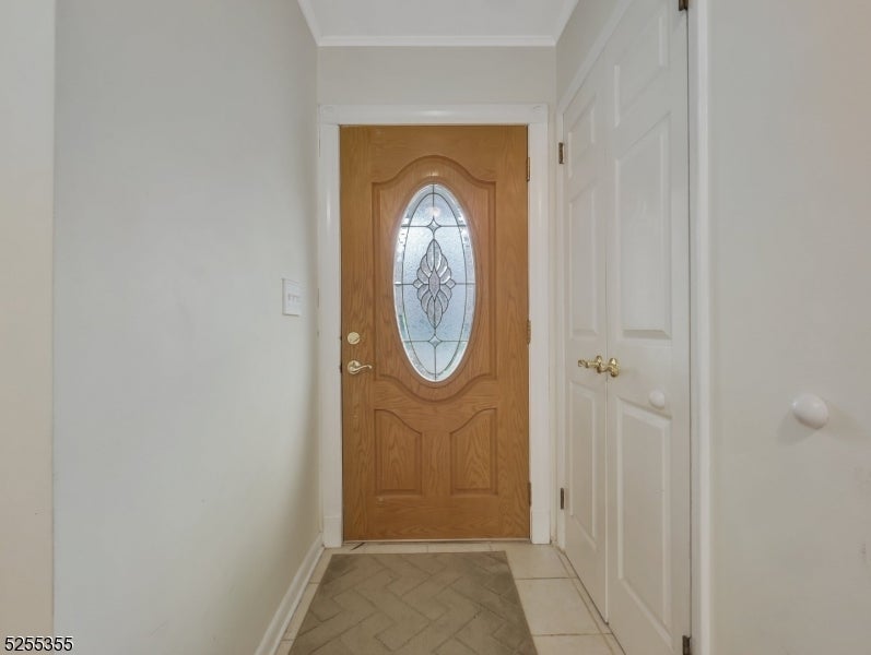 69 Intervale Rd