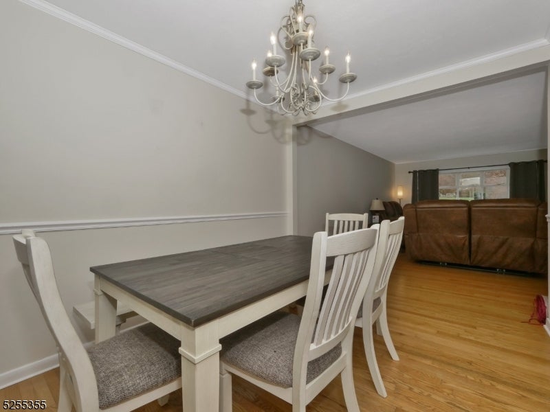 69 Intervale Rd