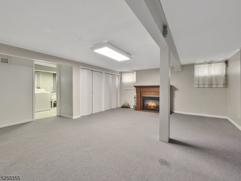 69 Intervale Rd