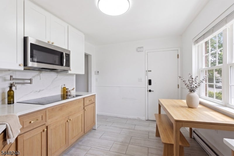 52 Lakeside Dr A