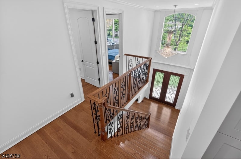 25 Wellington Ave