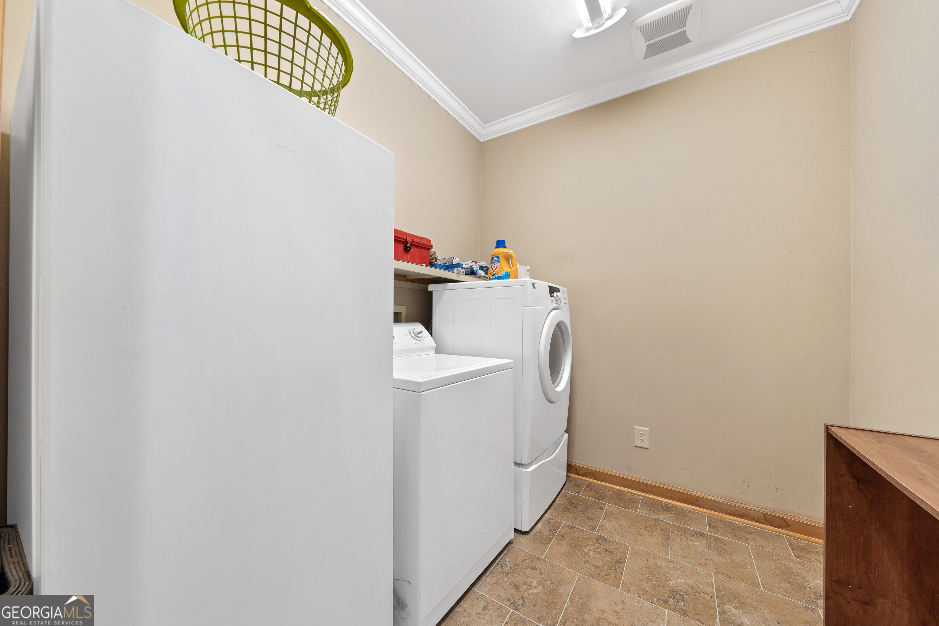 194 Deerfield Lane