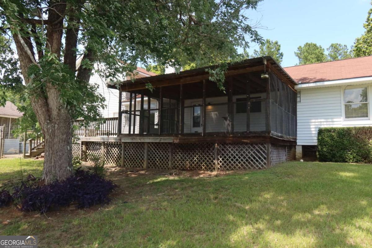 372 Old Monticello Road
