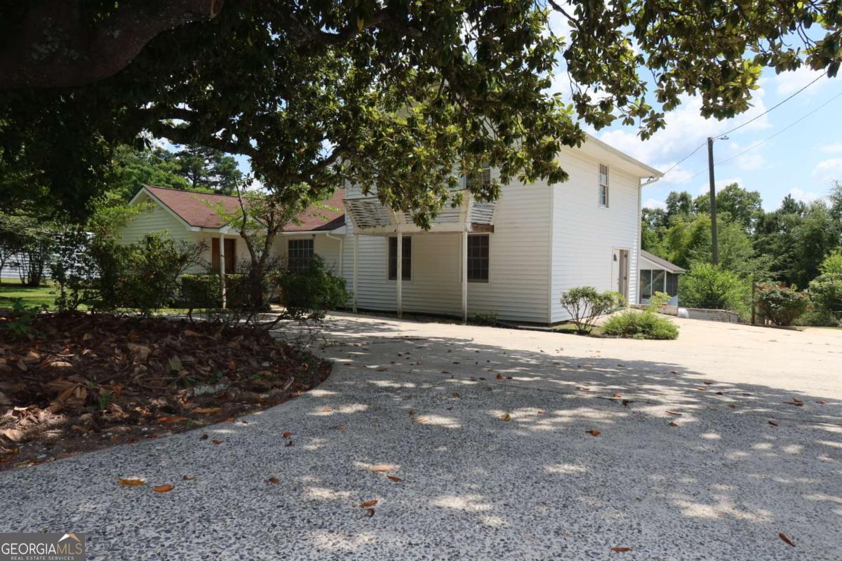 372 Old Monticello Road
