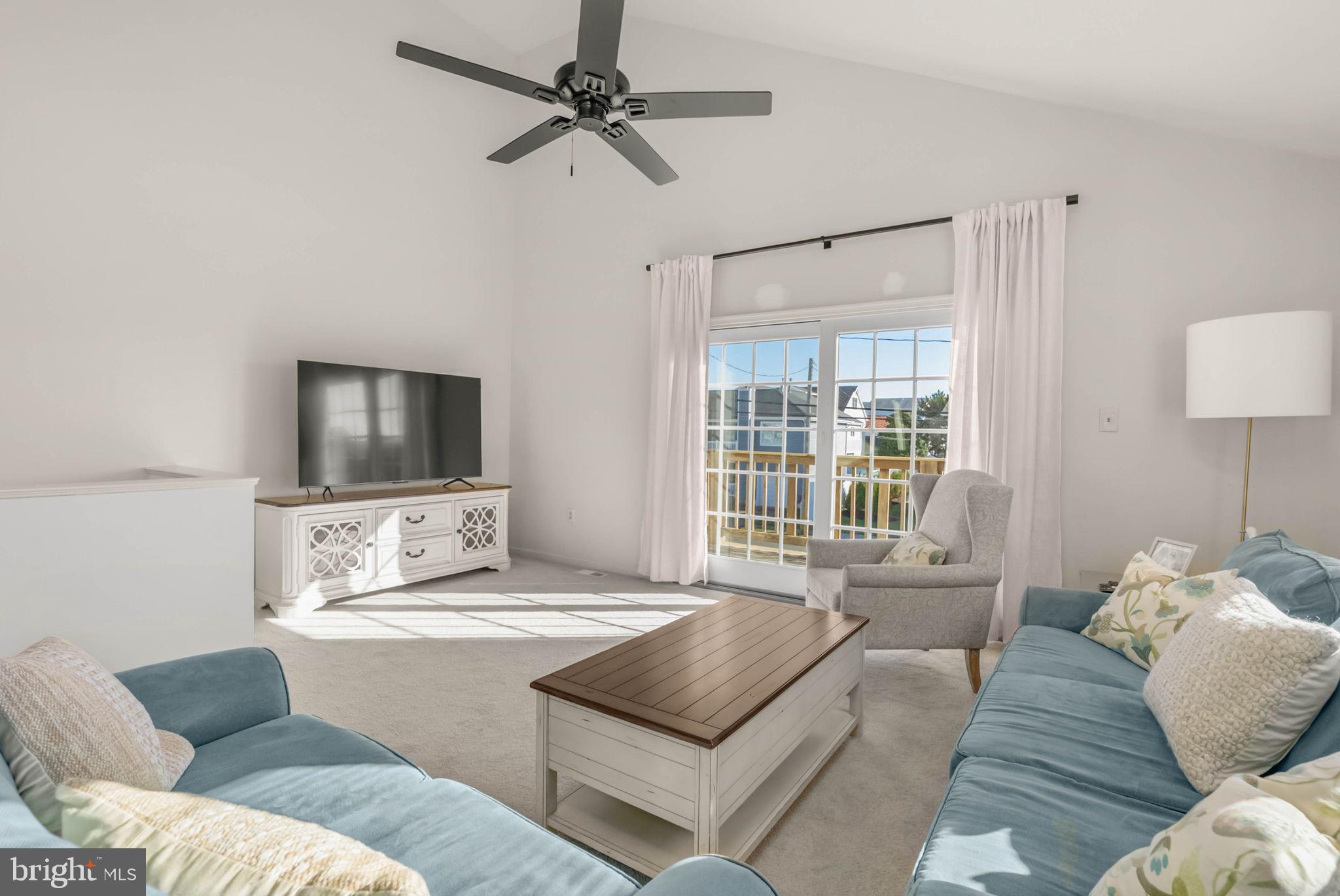 413 W BEACH AVENUE B