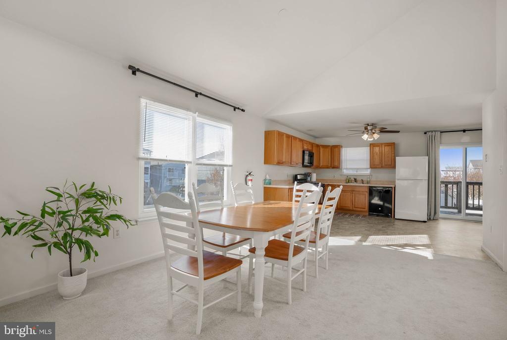 413 W BEACH AVENUE B