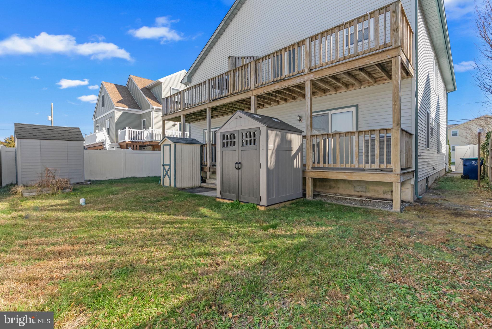 413 W BEACH AVENUE B