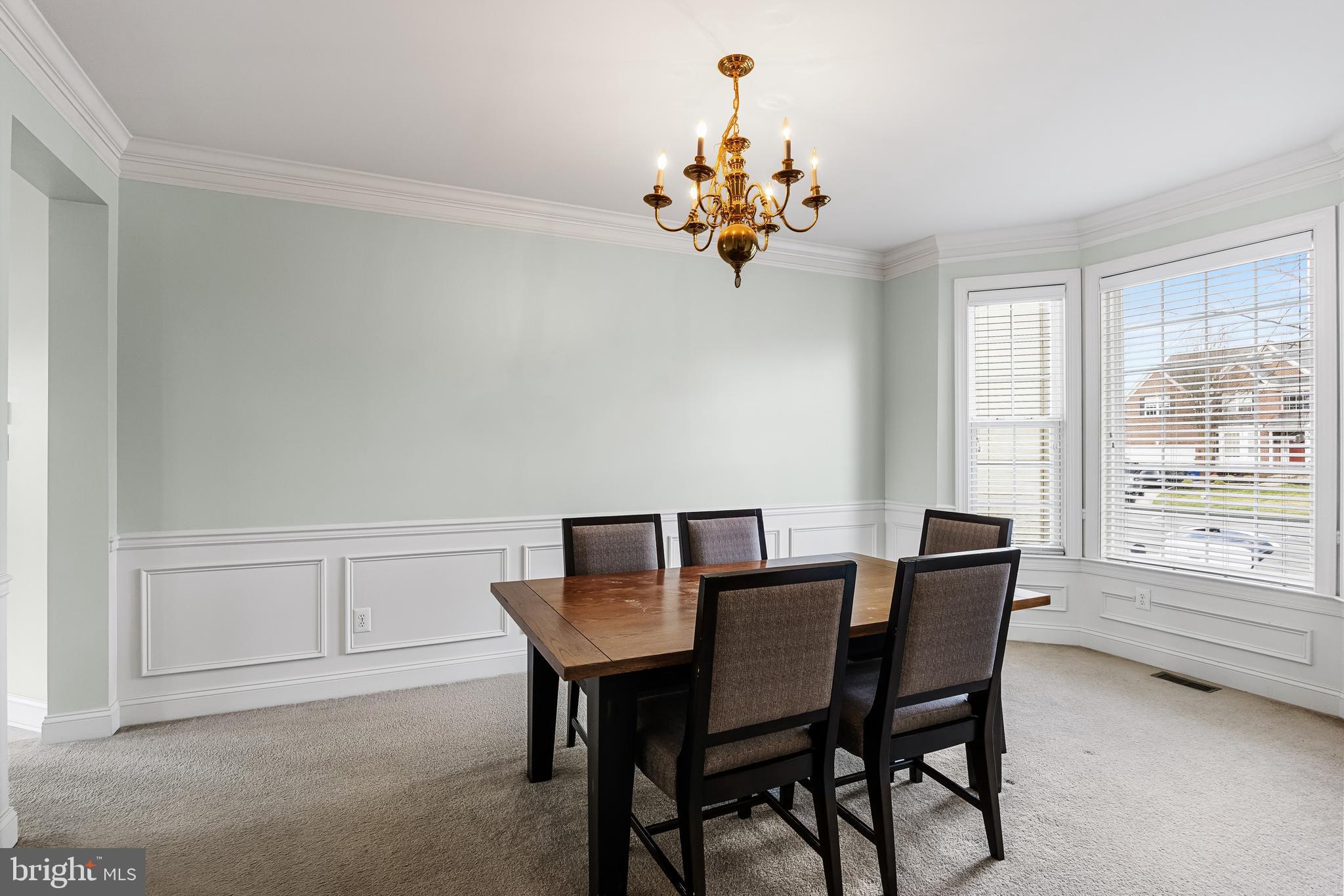 17 Crofton Chase Ct