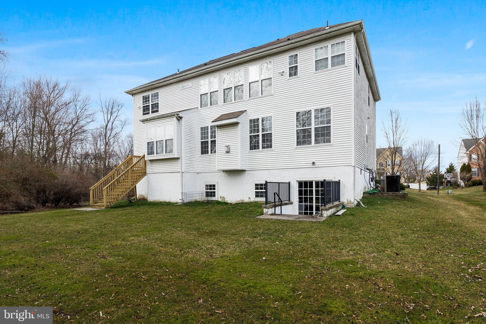 17 Crofton Chase Ct