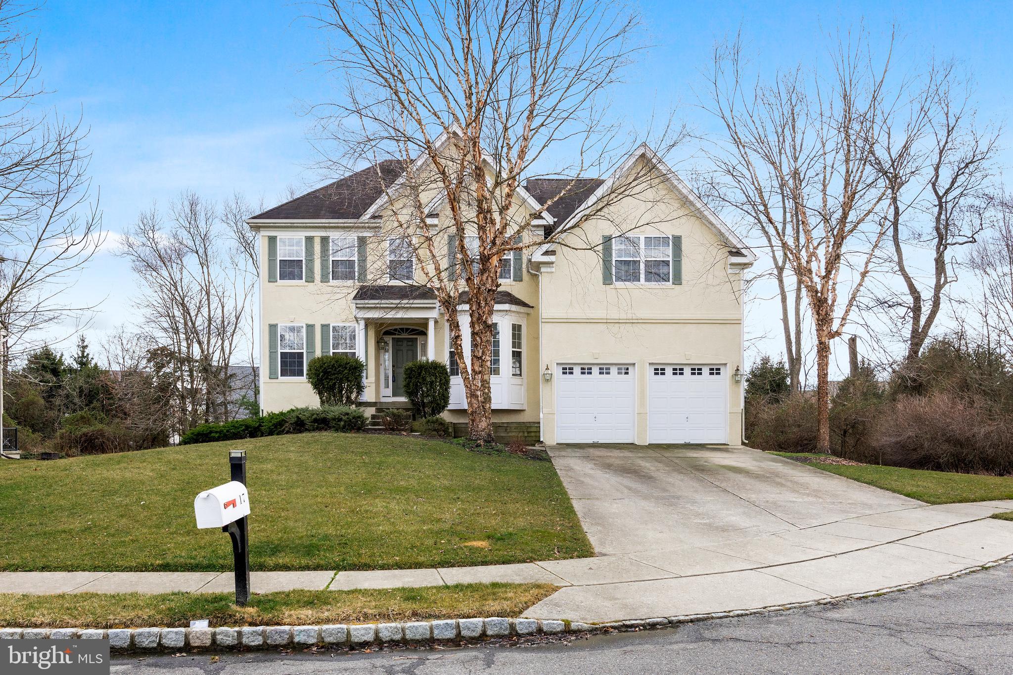 17 Crofton Chase Ct