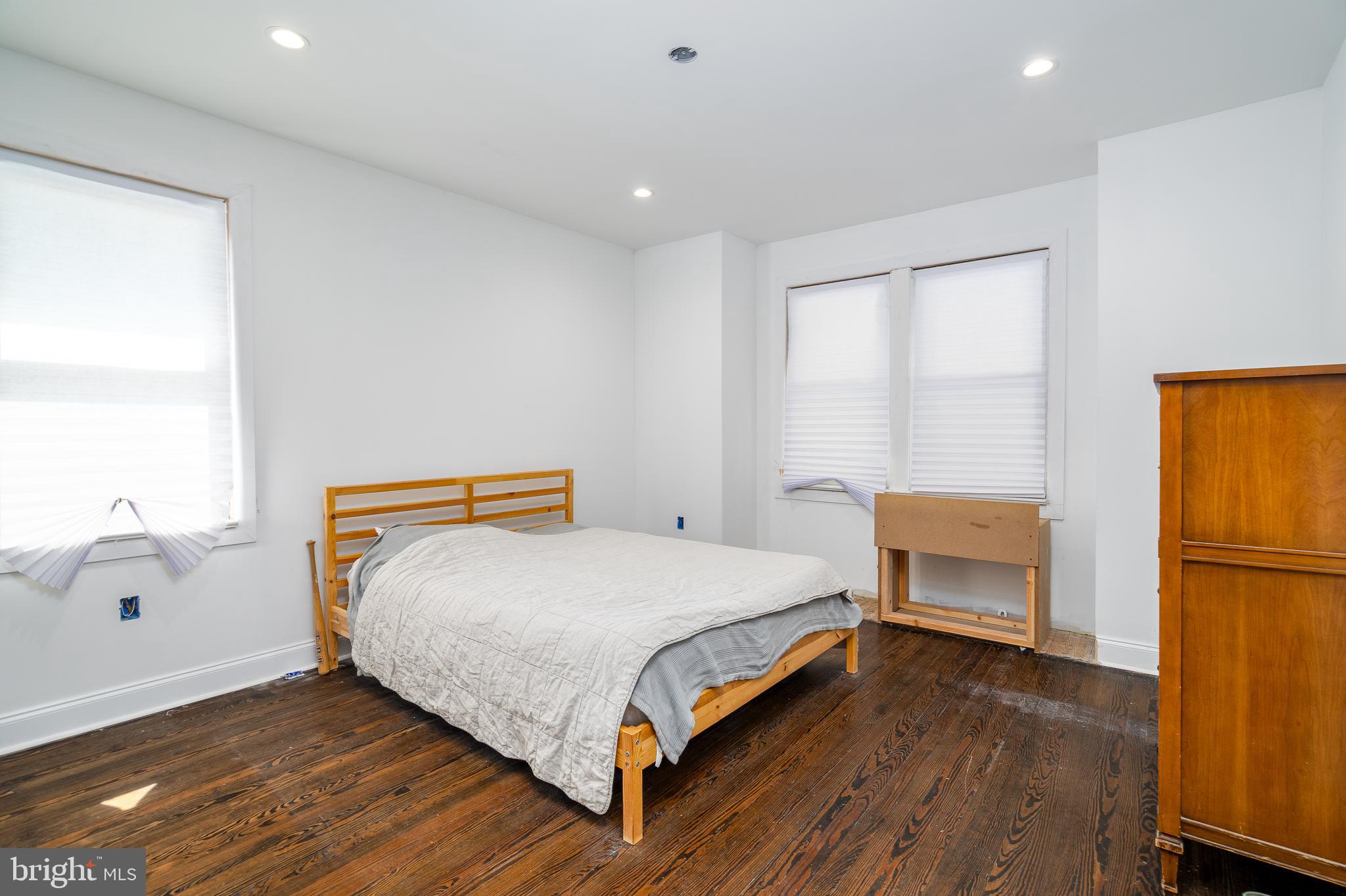 15 Erial Rd