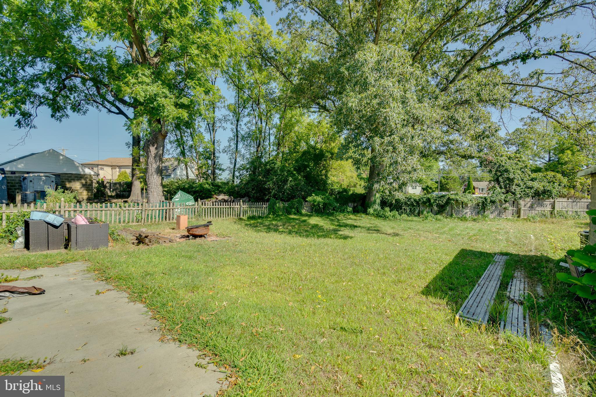 15 Erial Rd