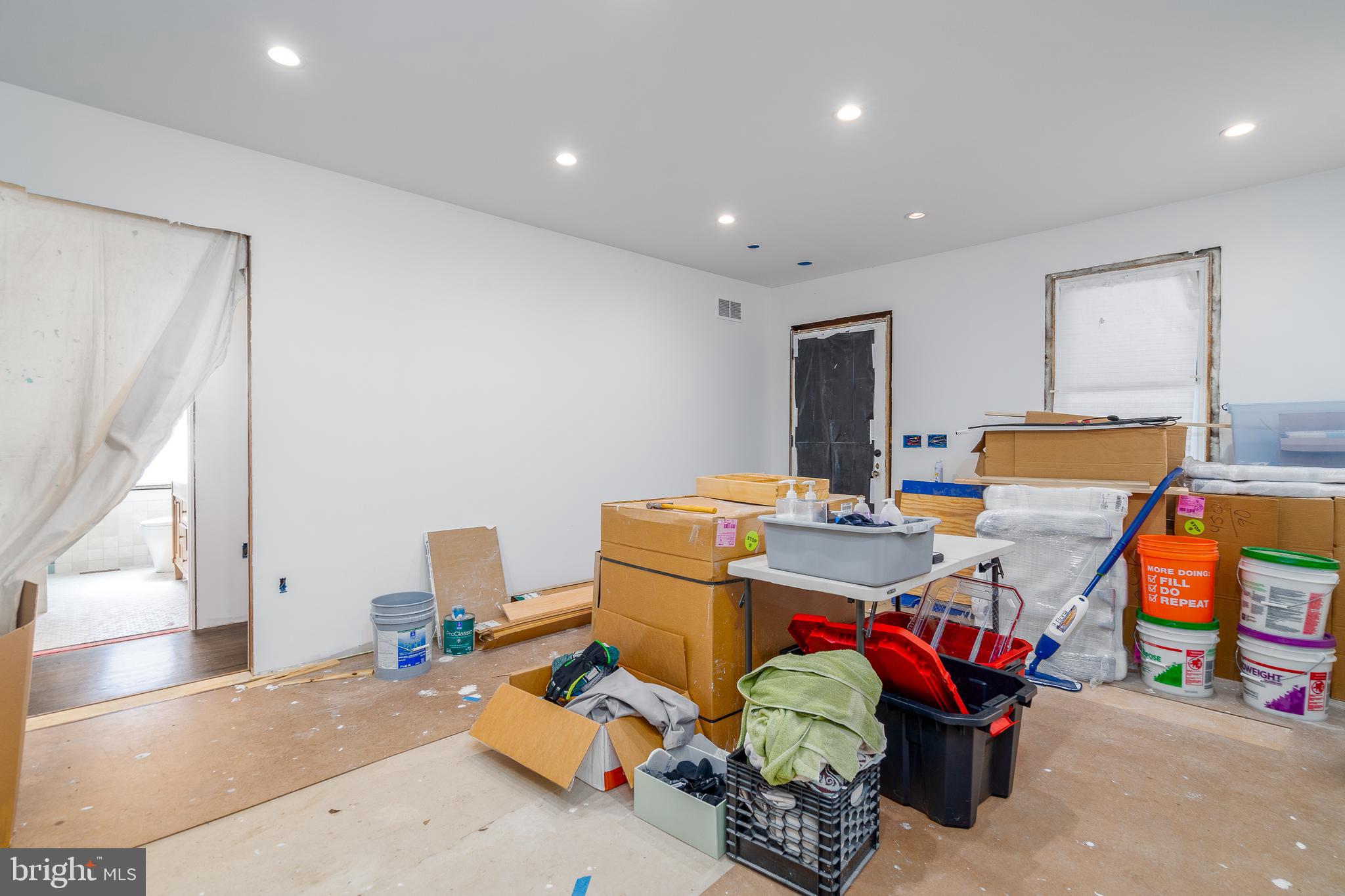 15 Erial Rd