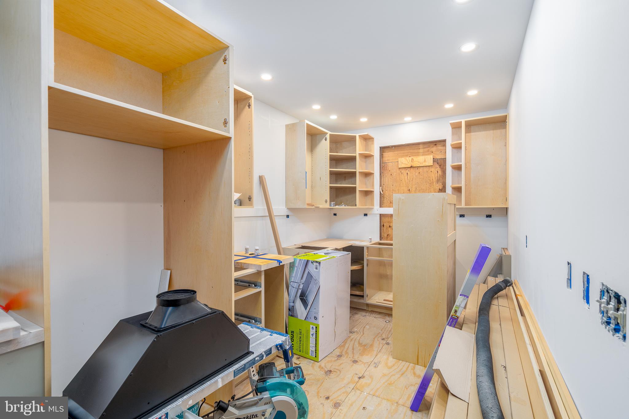 15 Erial Rd