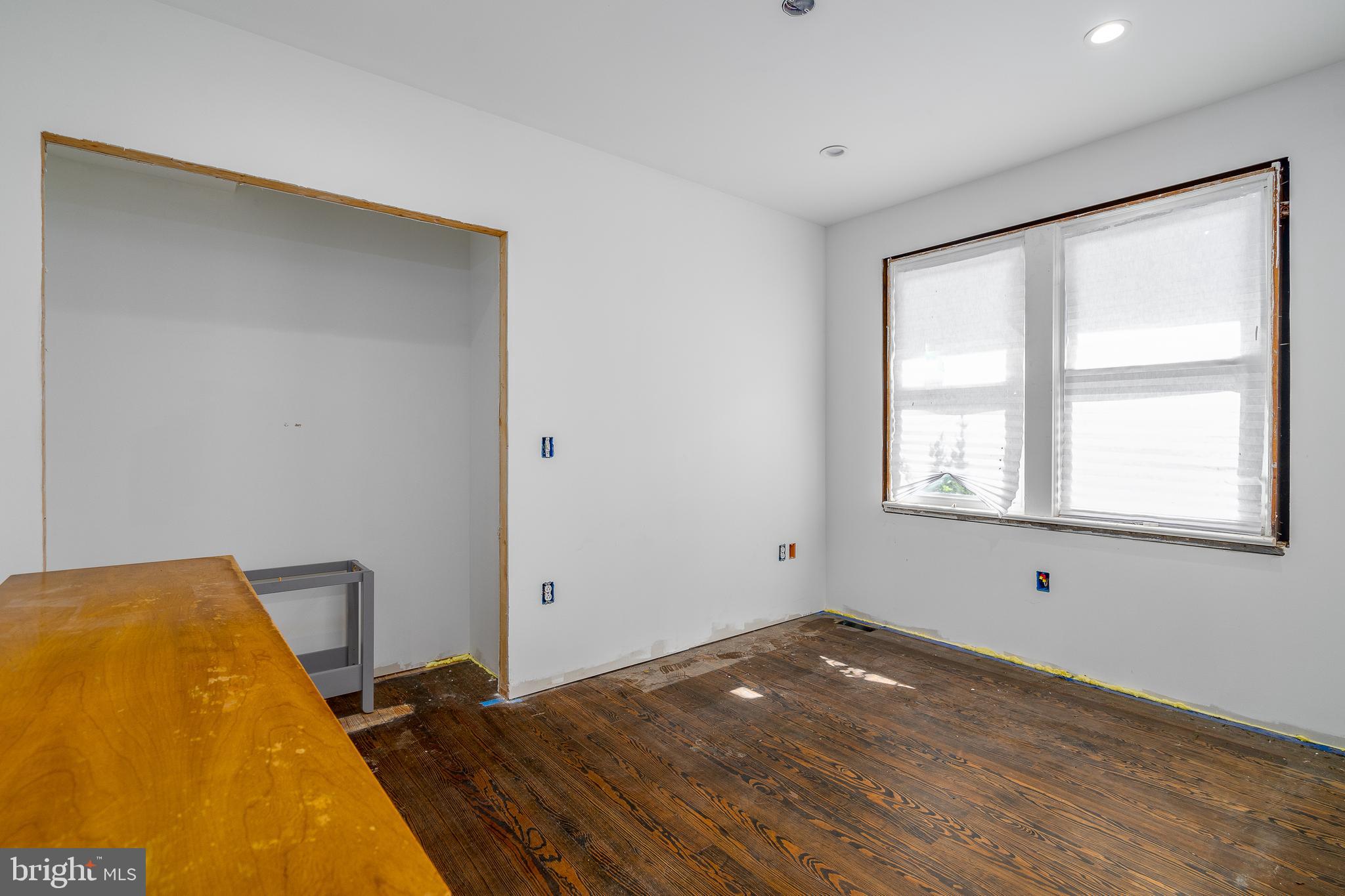 15 Erial Rd