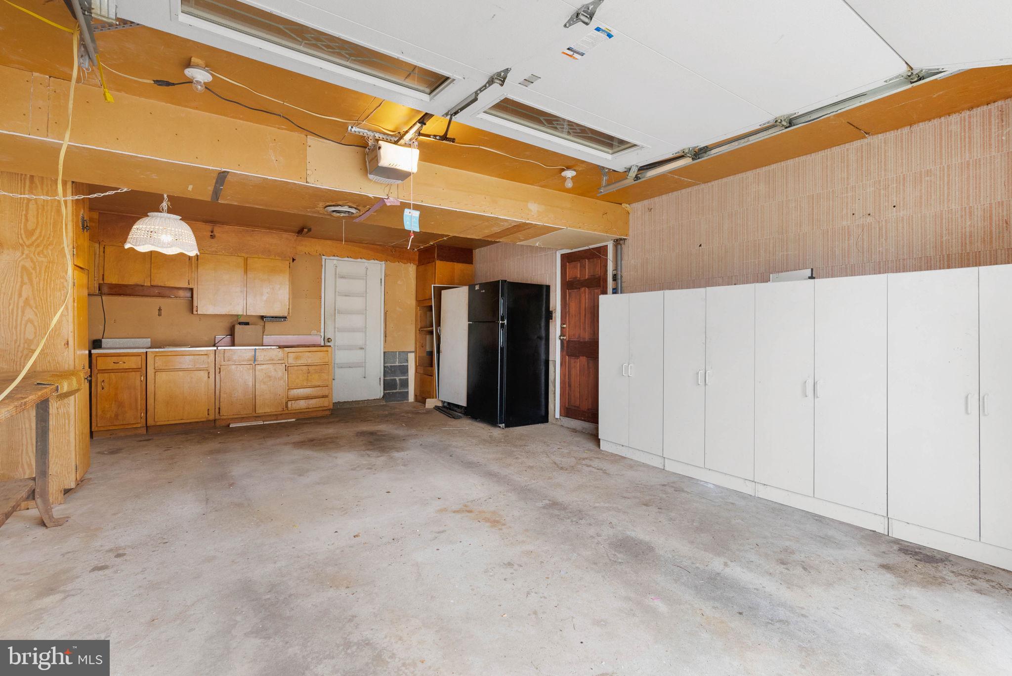 711 GEORGE LANE