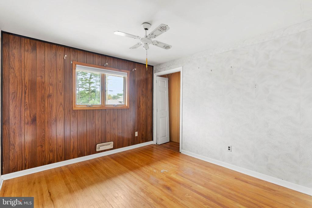 711 GEORGE LANE