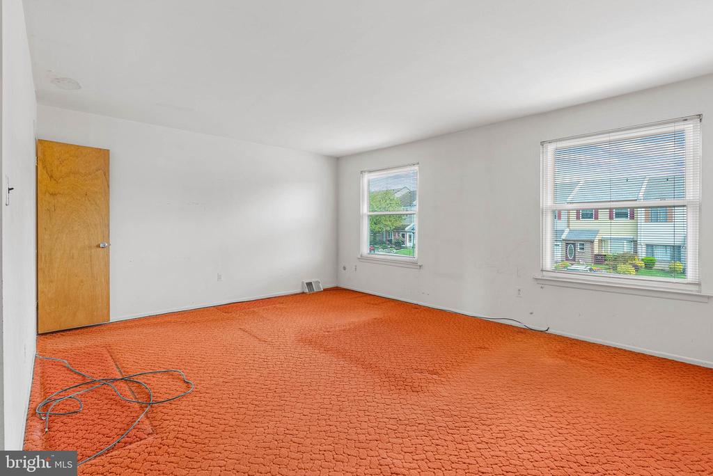 5110 EUSTON COURT
