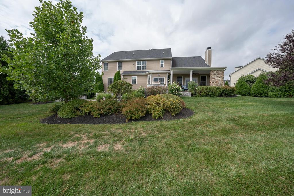 615 Foothill Dr