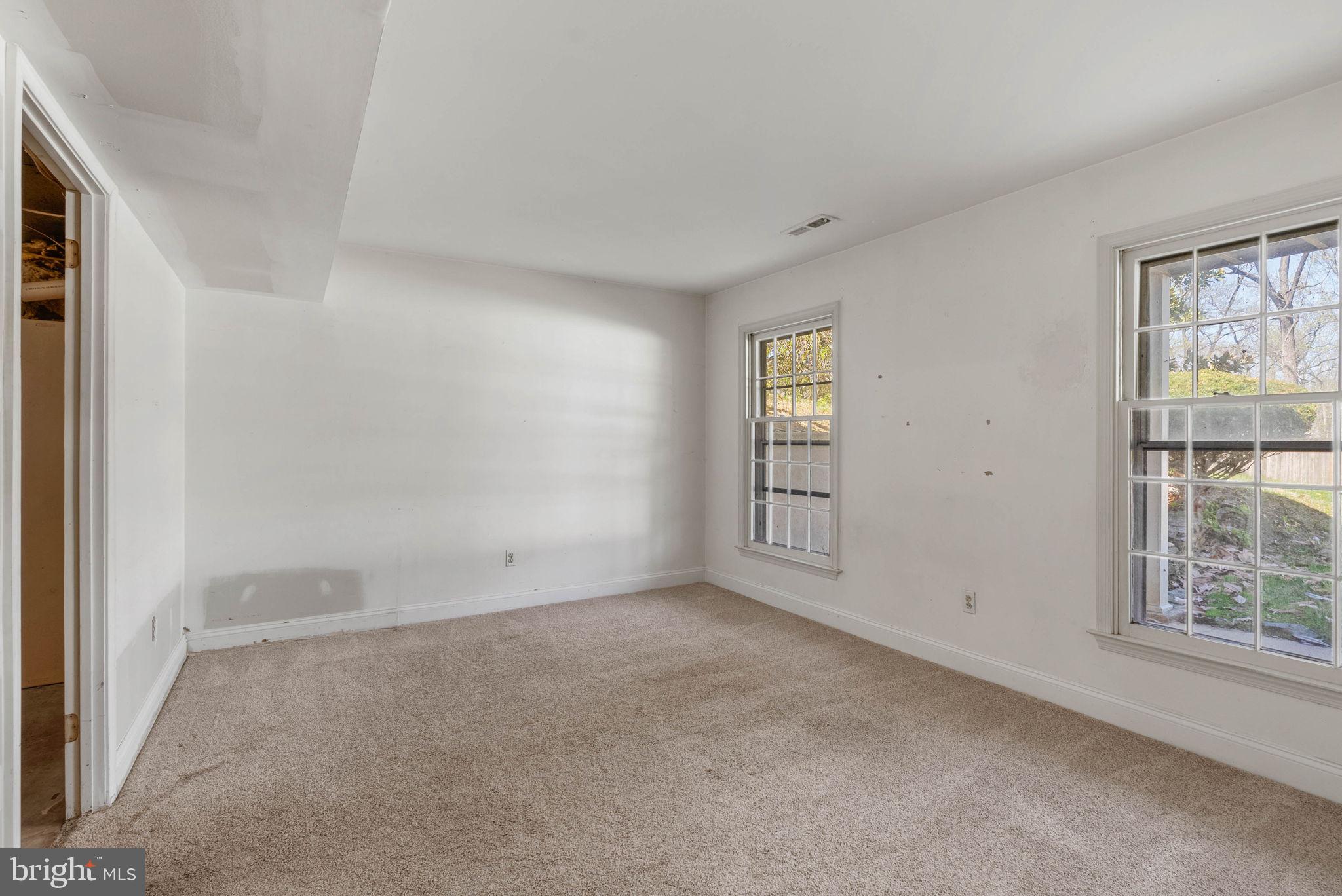 150 CONTINENTAL DRIVE