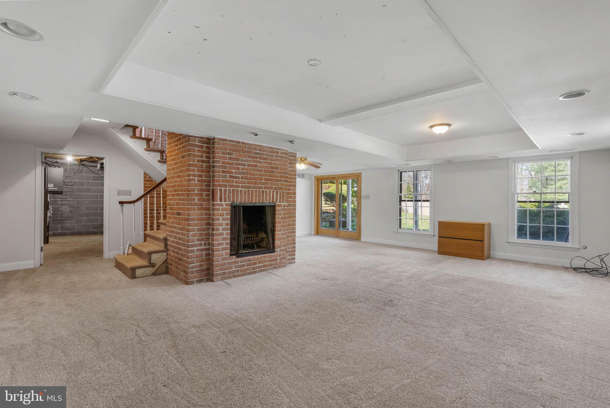 150 CONTINENTAL DRIVE