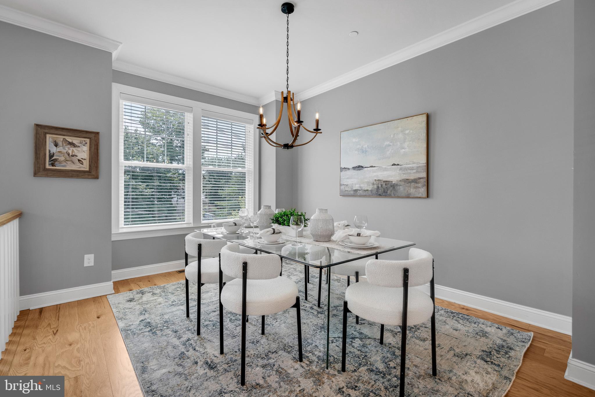 642 West End Walk