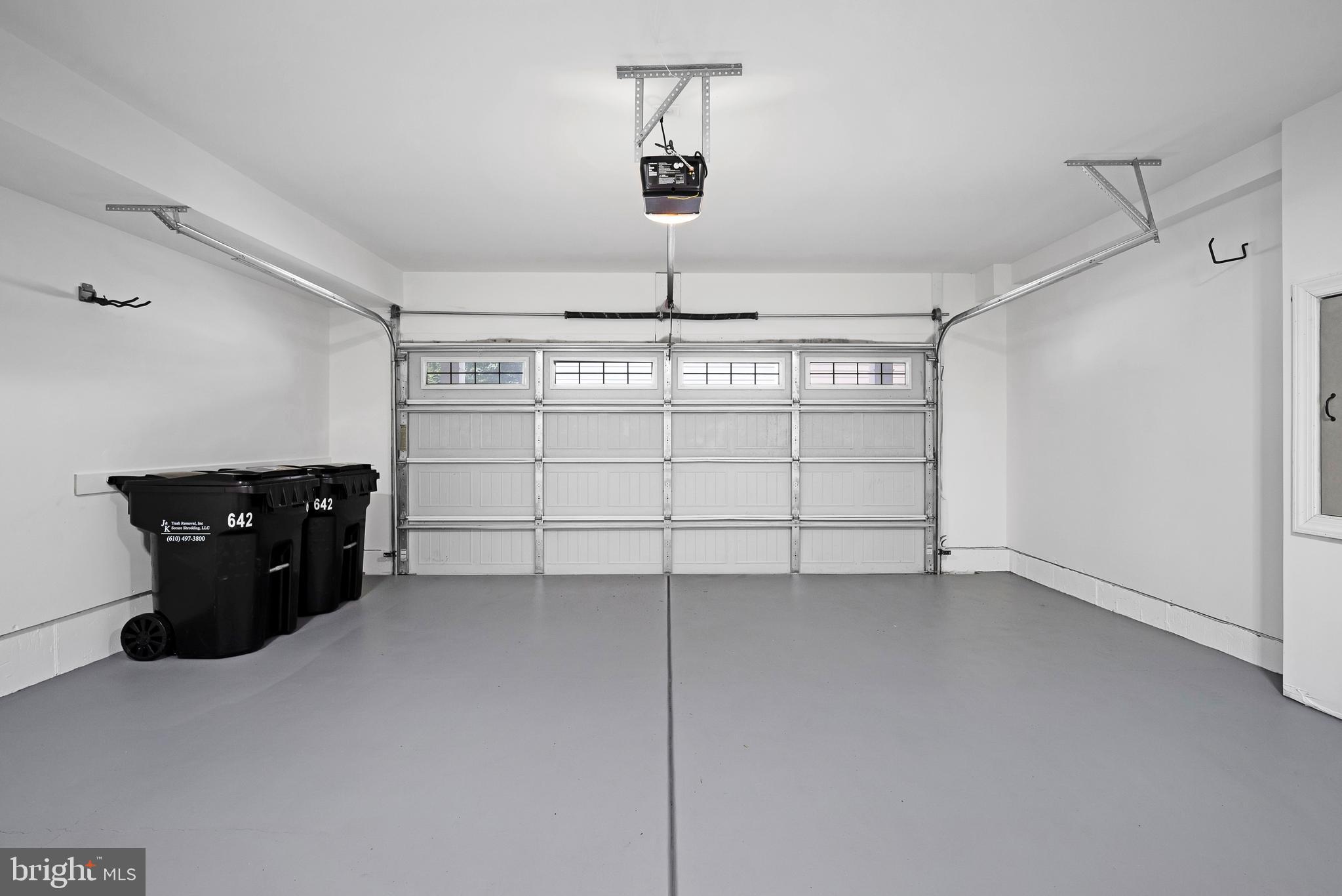 642 West End Walk