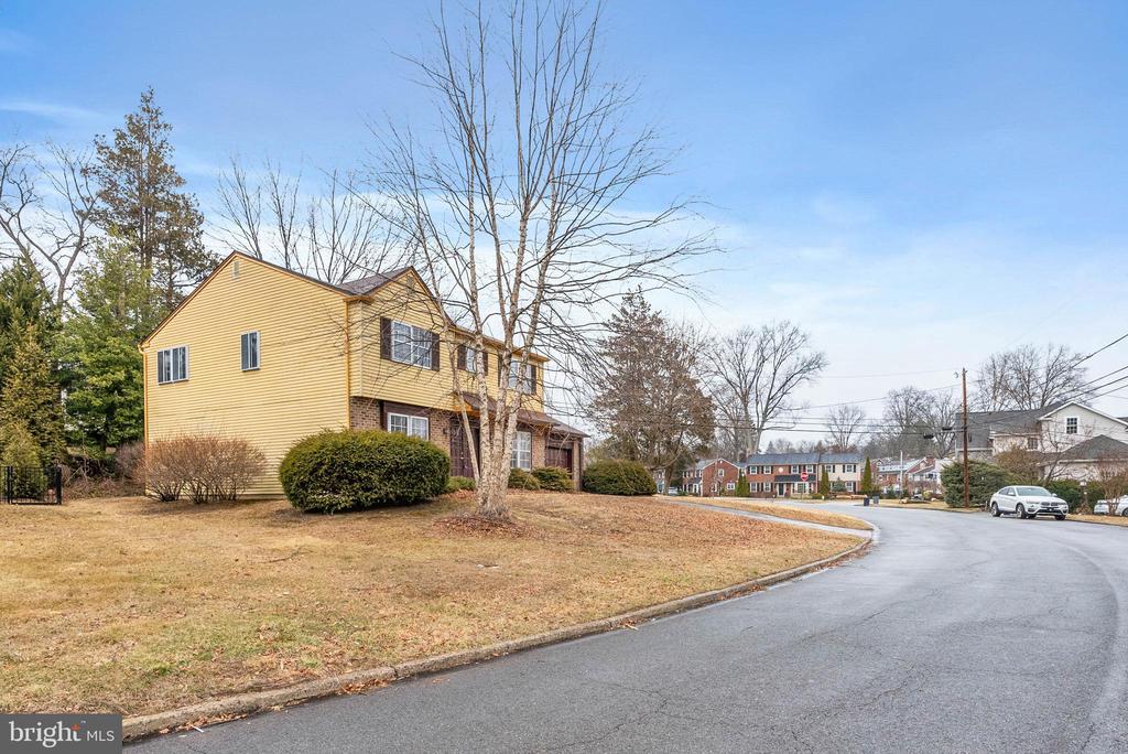 210 David Dr