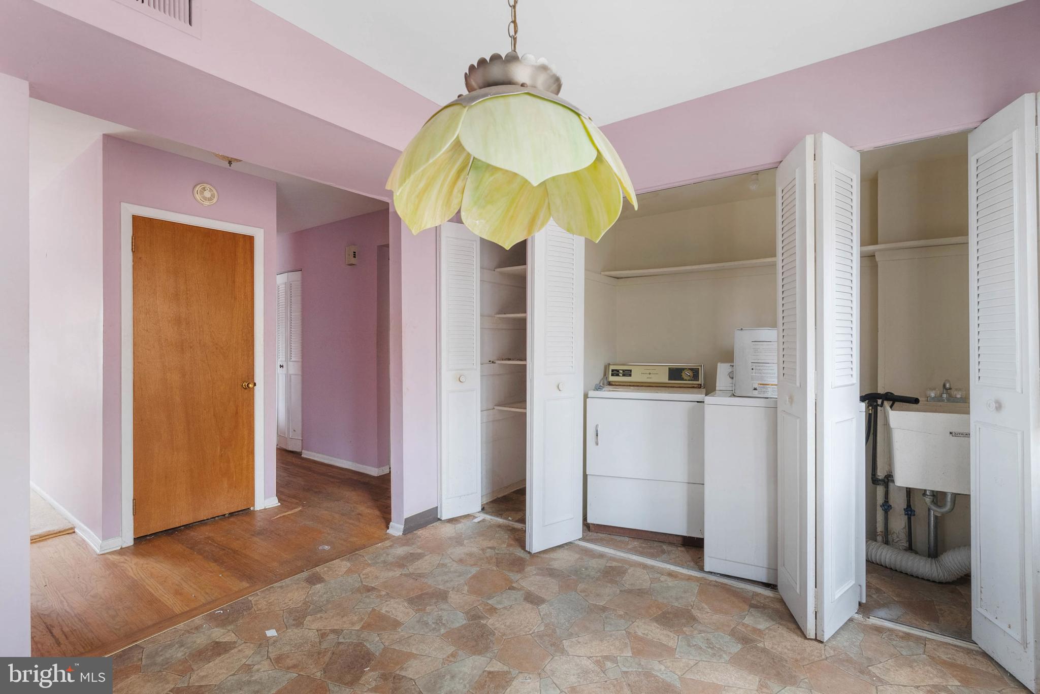 210 David Dr