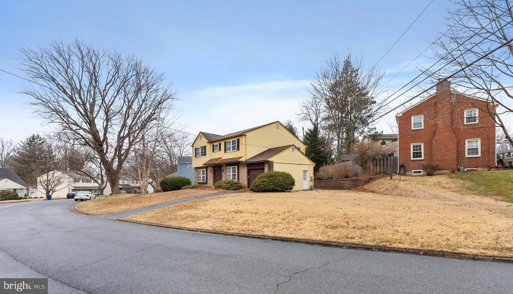 210 David Dr